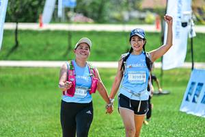 BIB: 1098, 035
                            <button type="button" onclick="openModal(25032708)" class="btn btn-primary btn-sm float-right btn-popup" data-toggle="modal" data-target=".modal-high-quality">
                        <i class="fas fa-shopping-cart"></i> Add to Cart
                    </button>
                                            <button type="button" onclick="isThisMe(25032708, true)" class="btn btn-success btn-sm float-right btn-popup btn-isme hidden" data-toggle="tooltip" data-placement="bottom" title="นี่คือรูปของคุณใช่ไหม คลิกที่นี่เพื่อเอาเข้าอัลบั้ม">
                        <i class="fas fa-plus"></i> Add to album
                    </button>
                    <button type="button" onclick="isThisMe(25032708, false)" class="btn btn-warning btn-sm float-right btn-popup btn-isnotme hidden">
                        <i class="fas fa-ban"></i> Remove from album
                    </button>